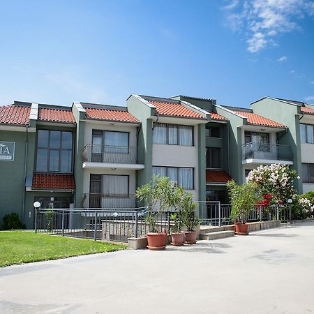 Aparthotel Gardenia Vacation Settlement Sozopol Exterior foto