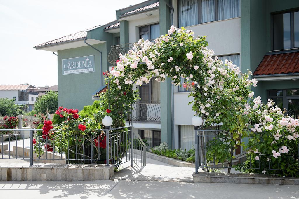 Aparthotel Gardenia Vacation Settlement Sozopol Exterior foto
