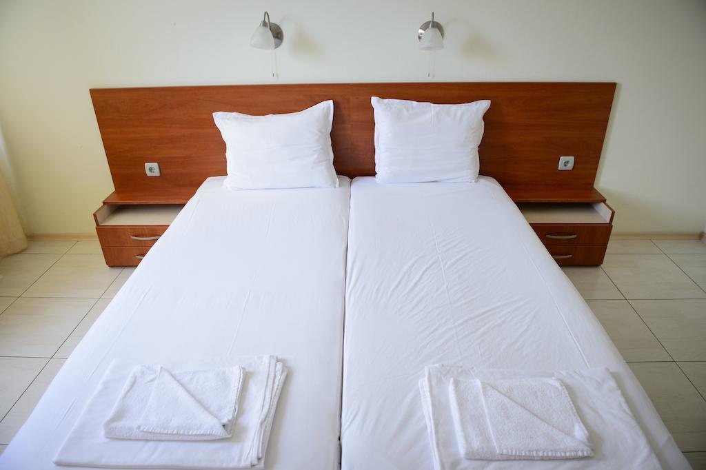 Aparthotel Gardenia Vacation Settlement Sozopol Habitación foto