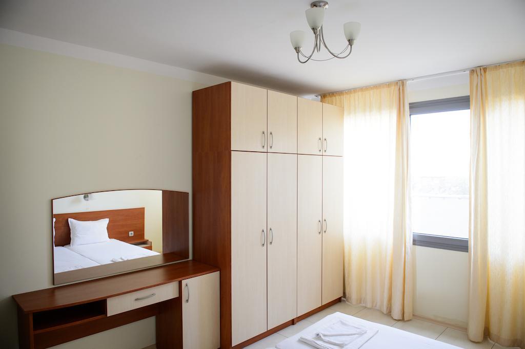 Aparthotel Gardenia Vacation Settlement Sozopol Habitación foto