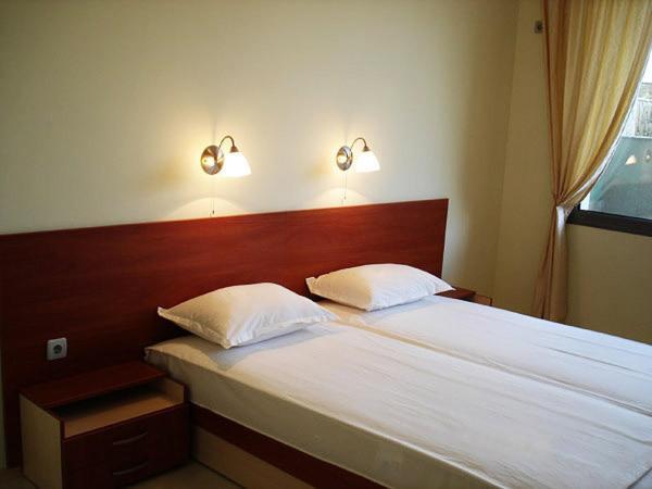 Aparthotel Gardenia Vacation Settlement Sozopol Habitación foto